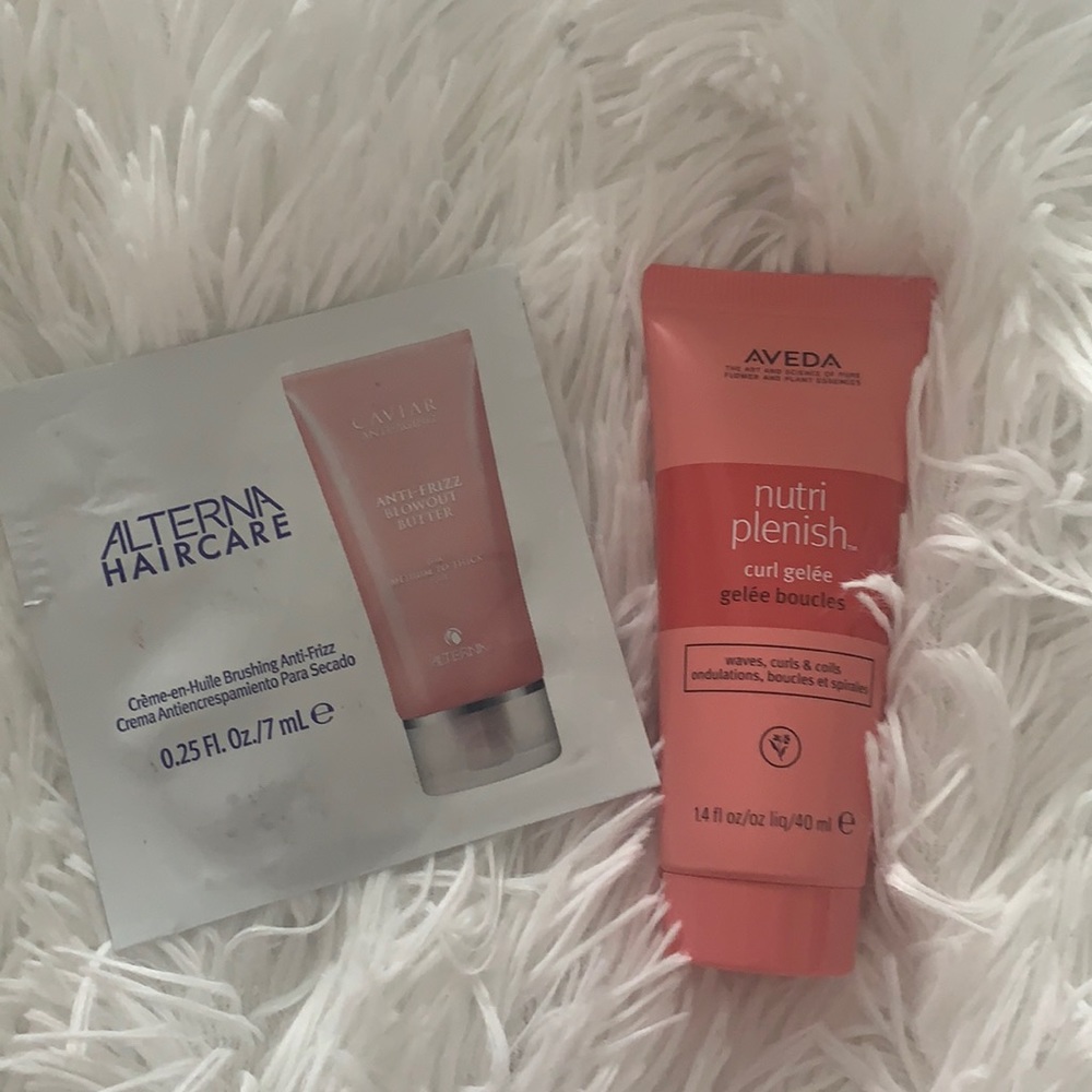 Aveda nutri plenish curl gel er gel 1.4 and sample of anti frizz